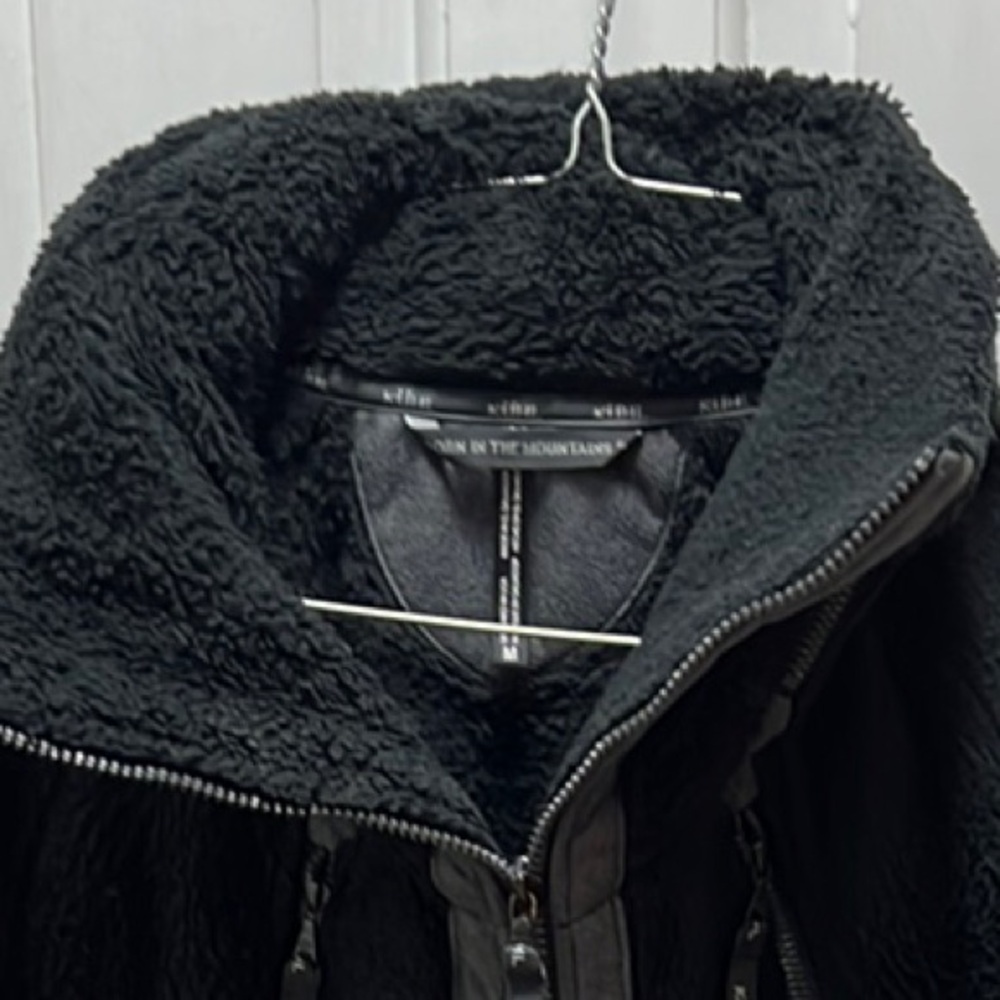 Kuhl Black Teddy Jacket Plush Fleece Outdoor Essential